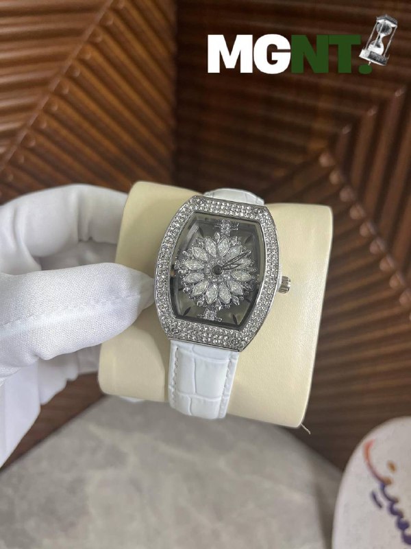 MGNT MF0496L-16 Women’s Quartz Leather Watch